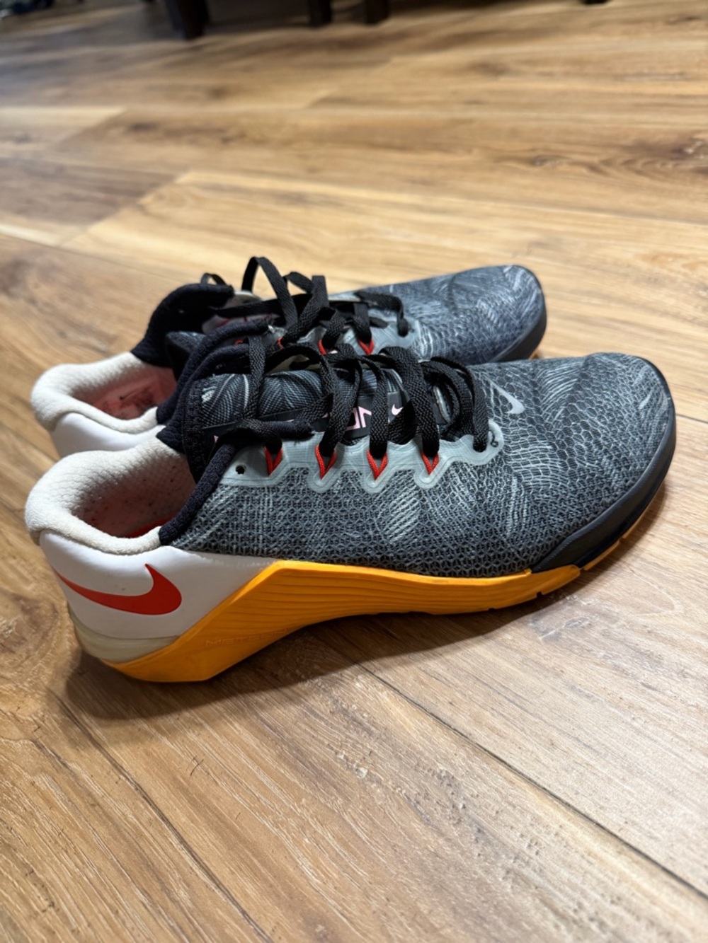 Nike Women’s Metcon 5 trainers
